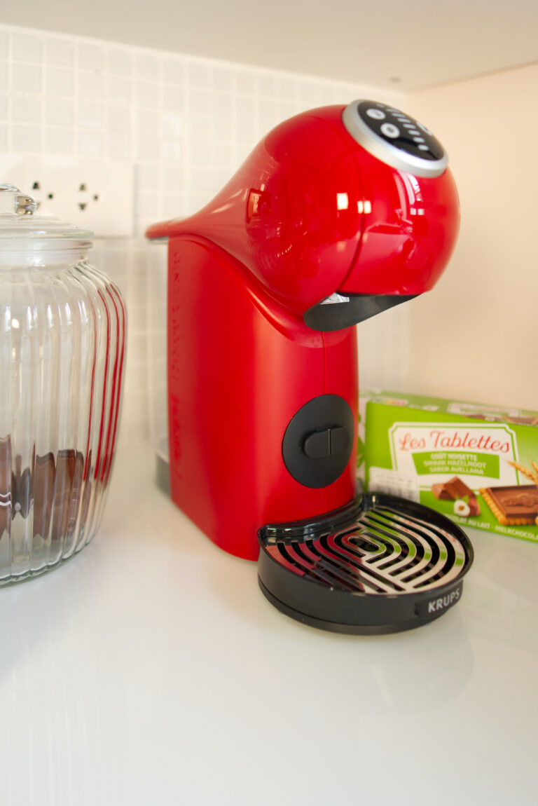 Coffee machine Dolce Gusto brand with complimentary coffee capsules